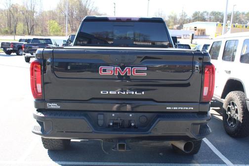 2022 GMC Sierra 2500 Denali