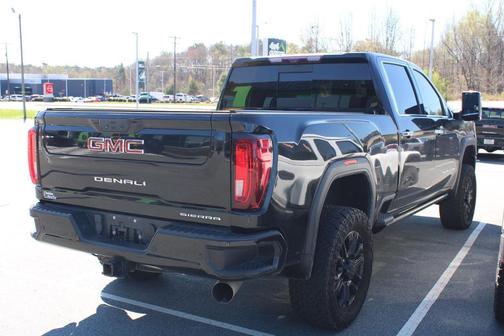 2022 GMC Sierra 2500 Denali