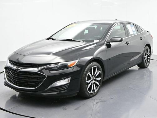 2023 Chevrolet Malibu FWD RS