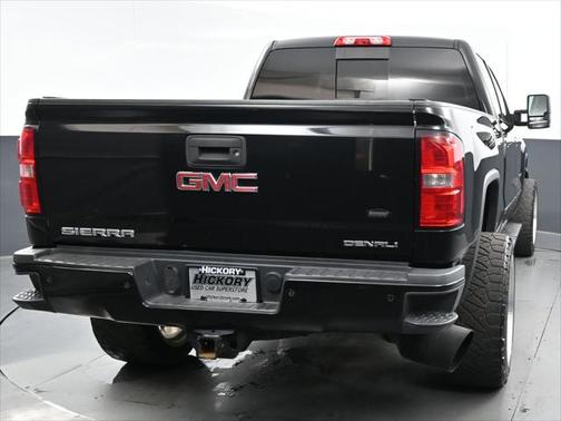 2015 GMC Sierra 2500 Denali