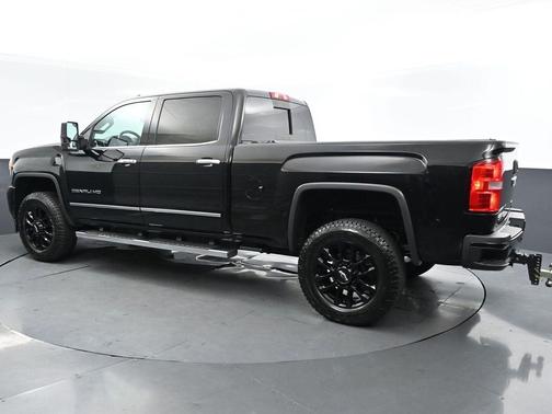 2015 GMC Sierra 2500 Denali