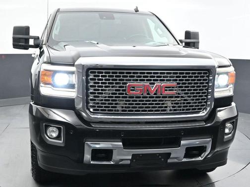 2015 GMC Sierra 2500 Denali