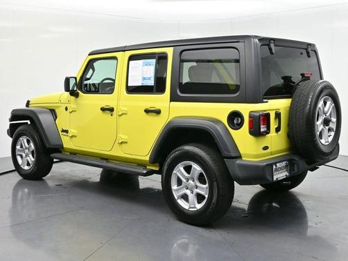 2022 Jeep Wrangler Unlimited Sport