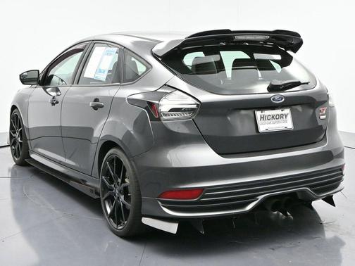 2018 Ford Focus ST ST