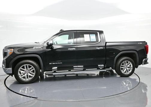 Onyx Black 2021 GMC Sierra 1500 SLT