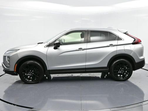 2023 Mitsubishi Eclipse Cross LE