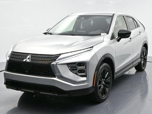 2023 Mitsubishi Eclipse Cross LE