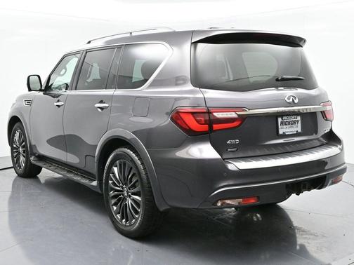 2022 INFINITI QX80 PREMIUM SELECT AWD