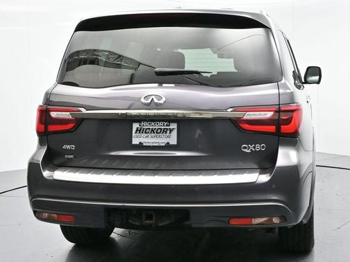 2022 INFINITI QX80 PREMIUM SELECT AWD