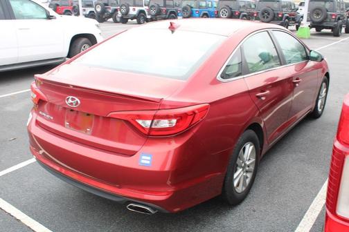2015 Hyundai SONATA SE