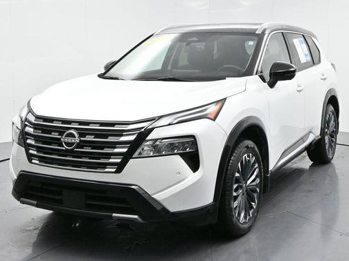 2024 Nissan Rogue Platinum