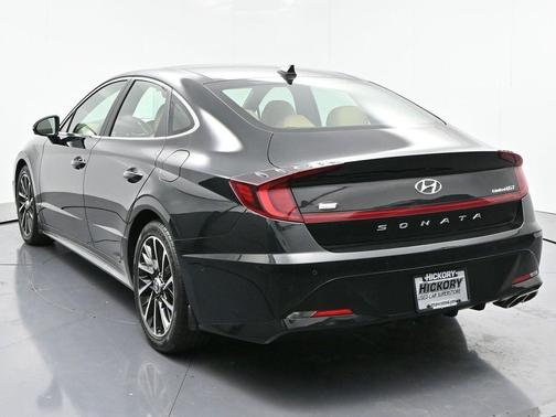 2021 Hyundai SONATA Limited