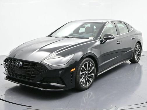 2021 Hyundai SONATA Limited