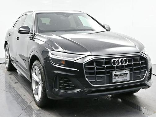 2020 Audi Q8 55 Premium Plus