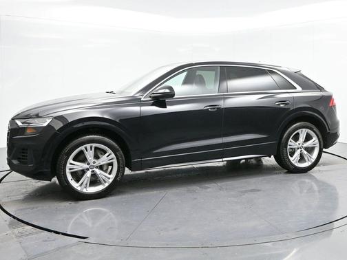 2020 Audi Q8 55 Premium Plus