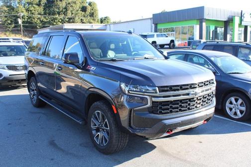 2022 Chevrolet Suburban 4WD Z71