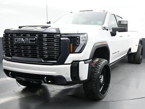 2024 GMC Sierra 3500 Denali