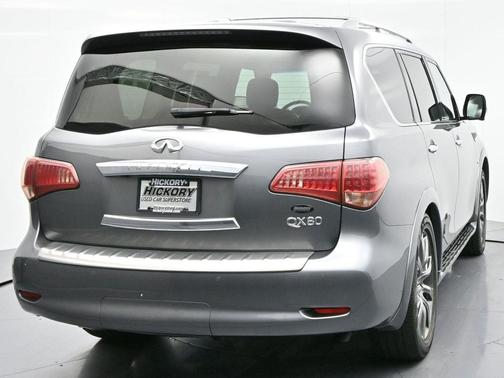 2017 INFINITI QX80 Signature Edition