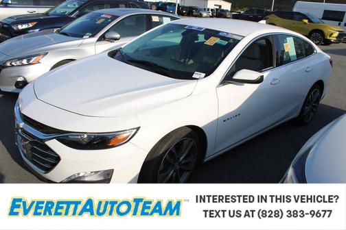 2022 Chevrolet Malibu FWD LT