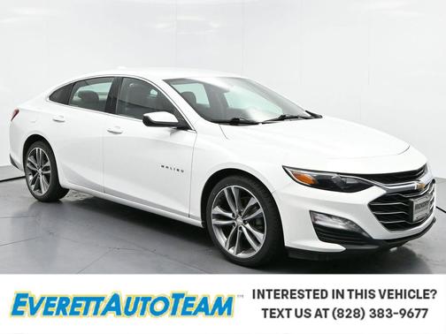 Summit White 2022 Chevrolet Malibu FWD LT