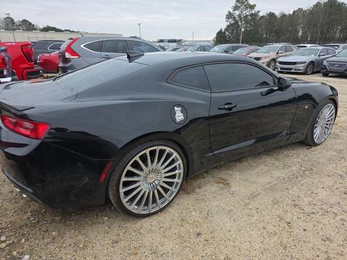 2017 Chevrolet Camaro 2LT