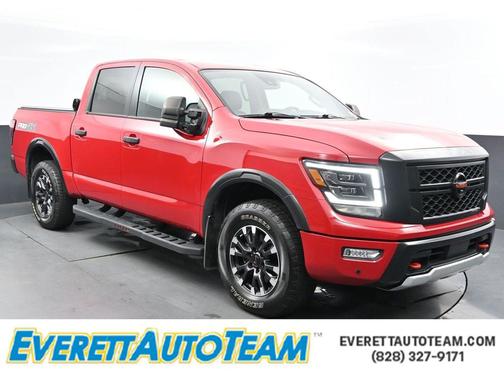 2022 Nissan Titan PRO-4X