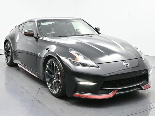 2017 Nissan 370Z NISMO Tech