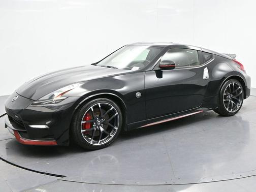 2017 Nissan 370Z NISMO Tech