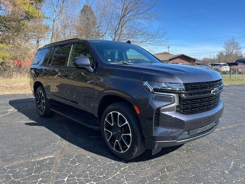 Dark Ash Metallic 2023 Chevrolet Tahoe 4WD RST