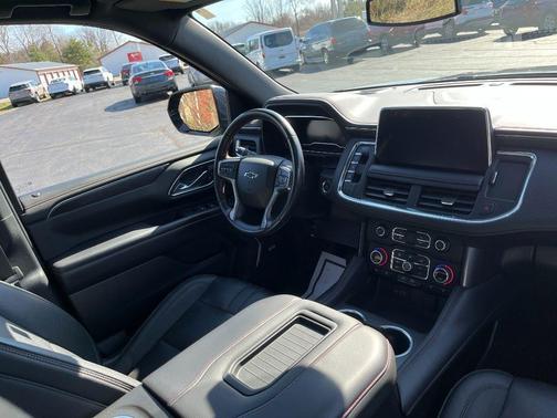 Dark Ash Metallic 2023 Chevrolet Tahoe 4WD RST