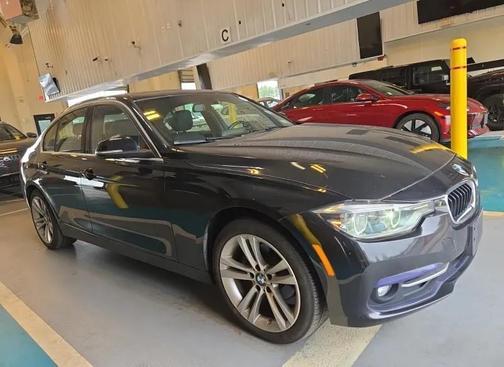 2018 BMW 330 xDrive