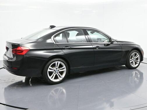 2018 BMW 330 xDrive