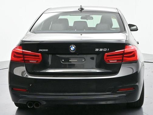 2018 BMW 330 xDrive