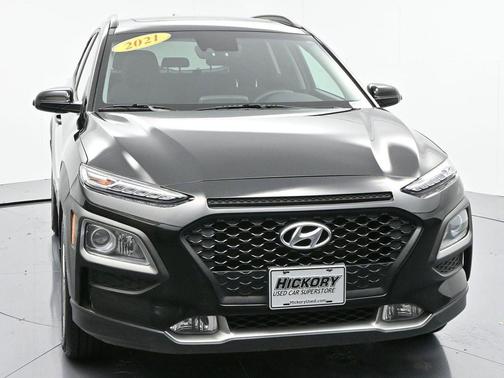 2021 Hyundai KONA SEL Plus