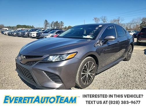 2019 Toyota Camry SE