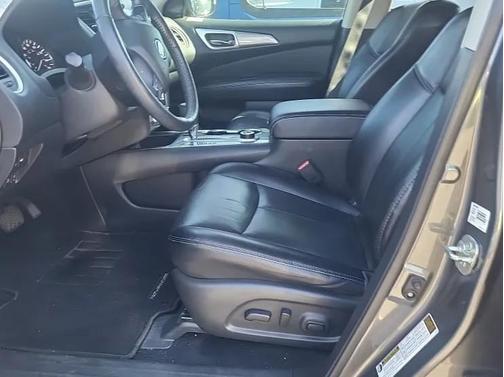 2020 Nissan Pathfinder SL 4WD