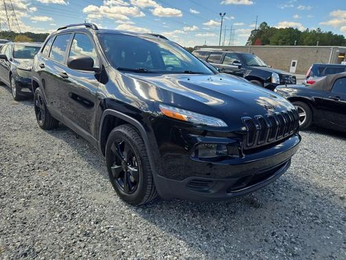 2017 Jeep Cherokee Altitude