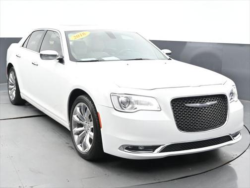 2016 Chrysler 300C Base