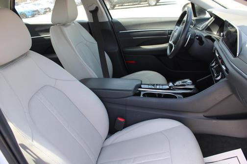 Quartz White 2020 Hyundai SONATA Limited