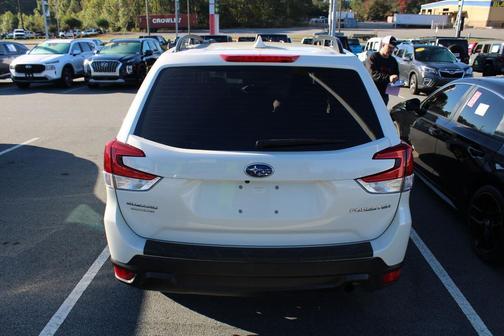 2020 Subaru Forester Base