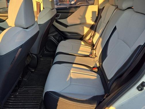 2020 Subaru Forester Base