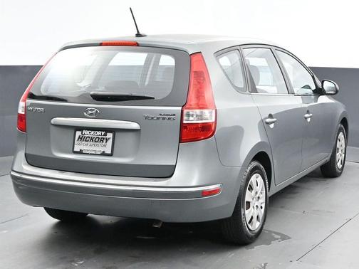 2010 Hyundai Elantra Touring GLS