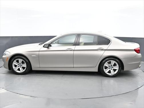 2013 BMW 528 528i