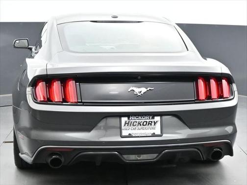 2016 Ford Mustang EcoBoost Premium