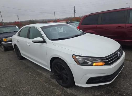 2018 Volkswagen Passat 2.0T SE