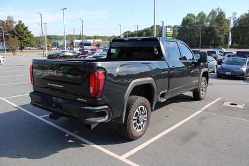 2022 GMC Sierra 2500 AT4