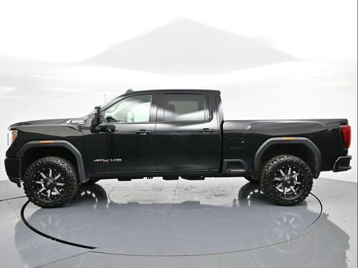 2022 GMC Sierra 2500 AT4