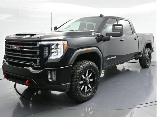 2022 GMC Sierra 2500 AT4
