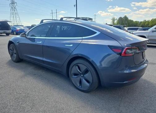 2020 Tesla Model 3 Standard Range