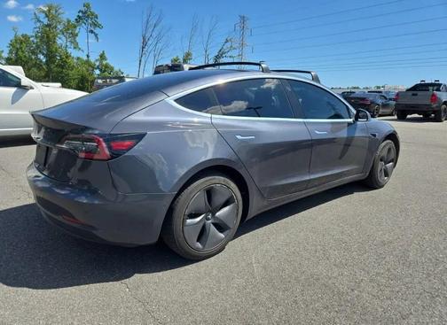 2020 Tesla Model 3 Standard Range